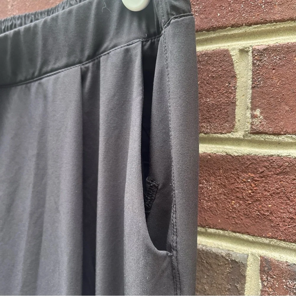Lululemon &go Keepsake Jogger Pant Black Elastic Pleated Front Size 10